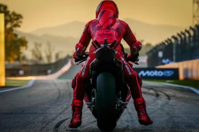 Marc Marquez’in Ducati’nin 2025 Mot... 